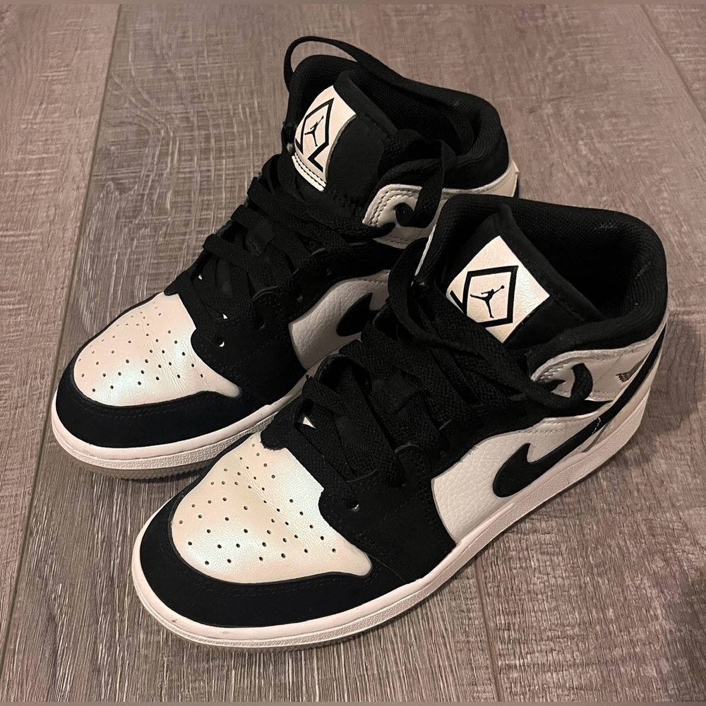 Jordan 1 Mid Diamond Shorts